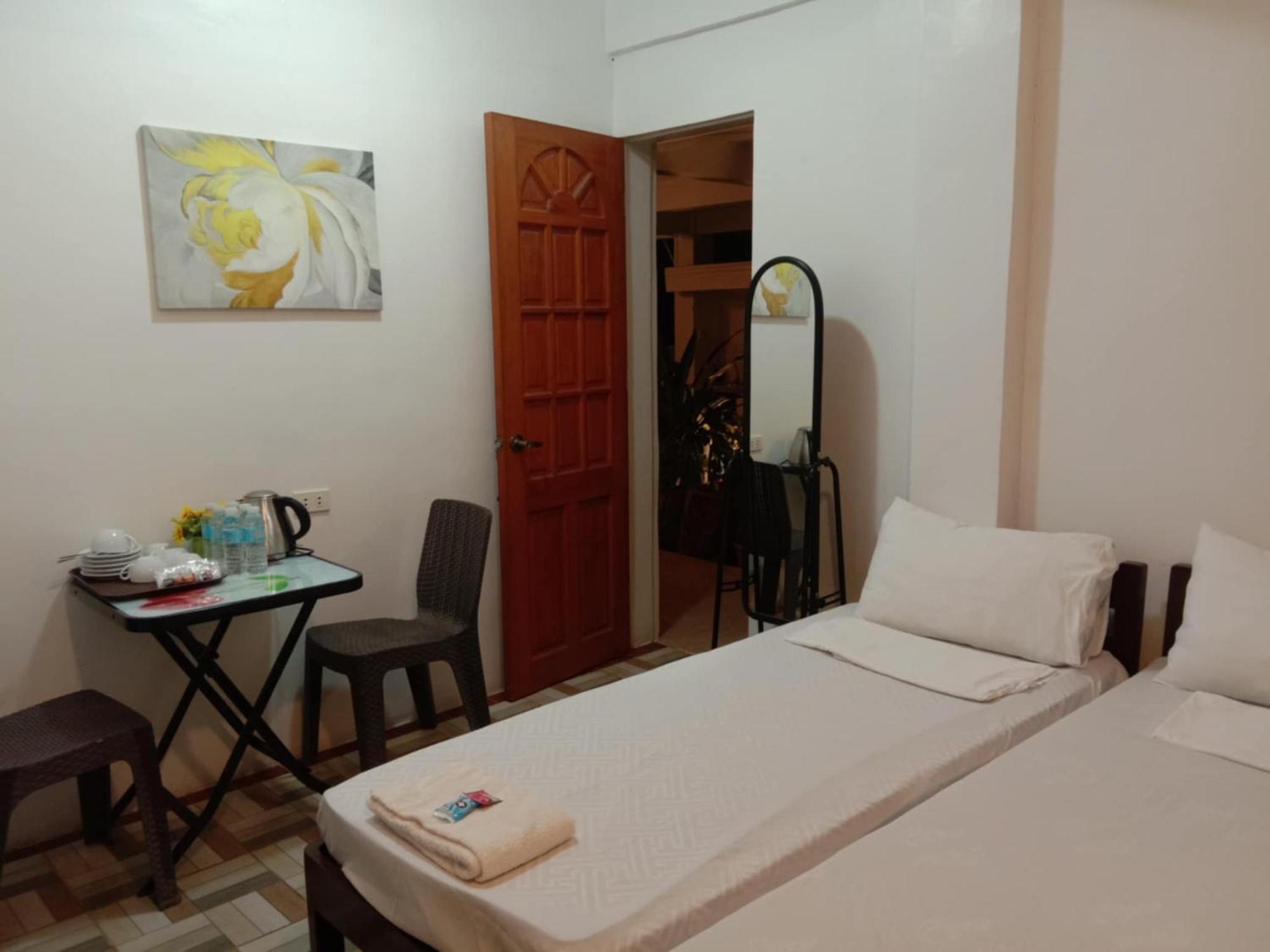 Jcv Rooms Суригао Экстерьер фото