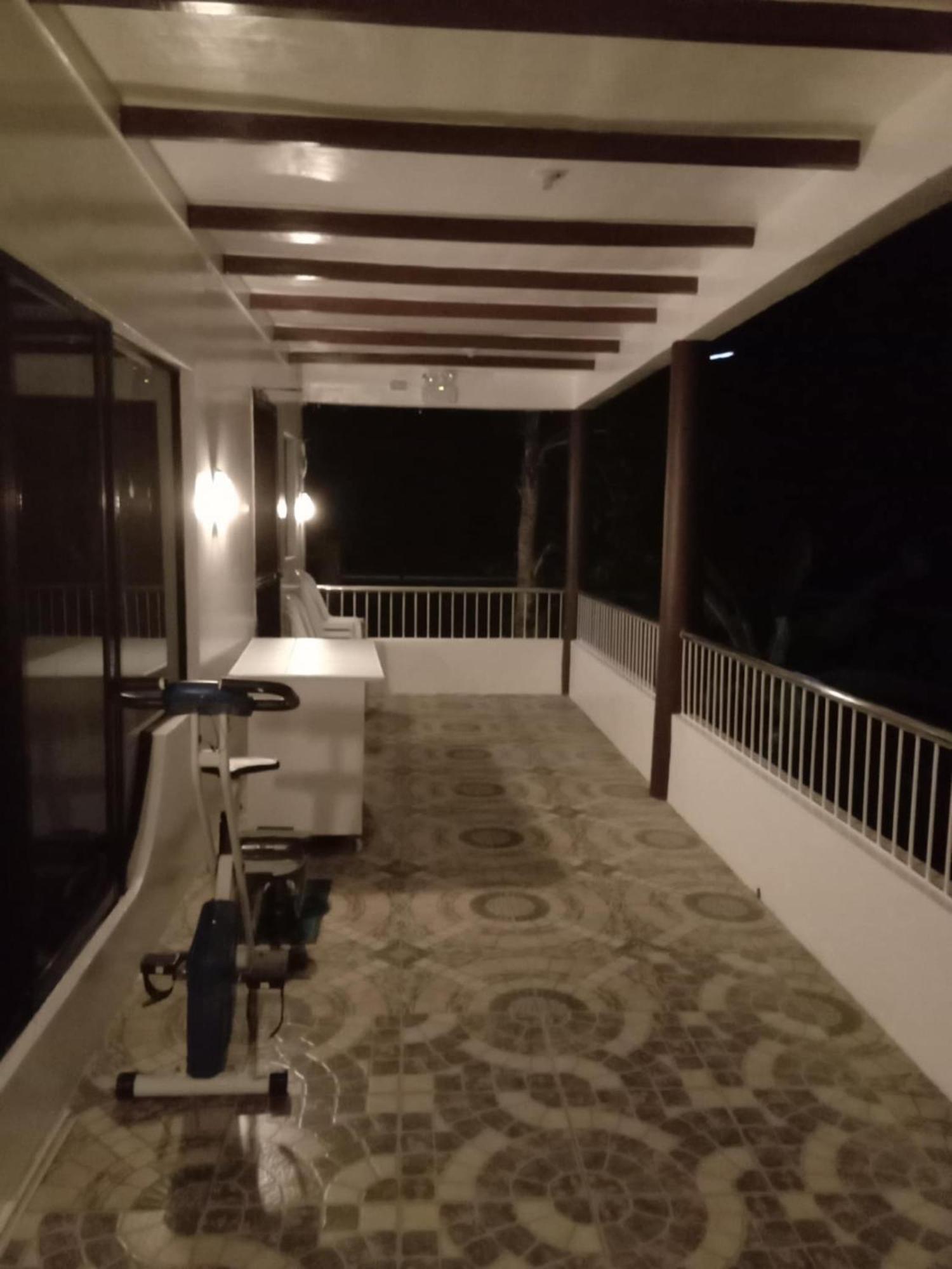 Jcv Rooms Суригао Экстерьер фото