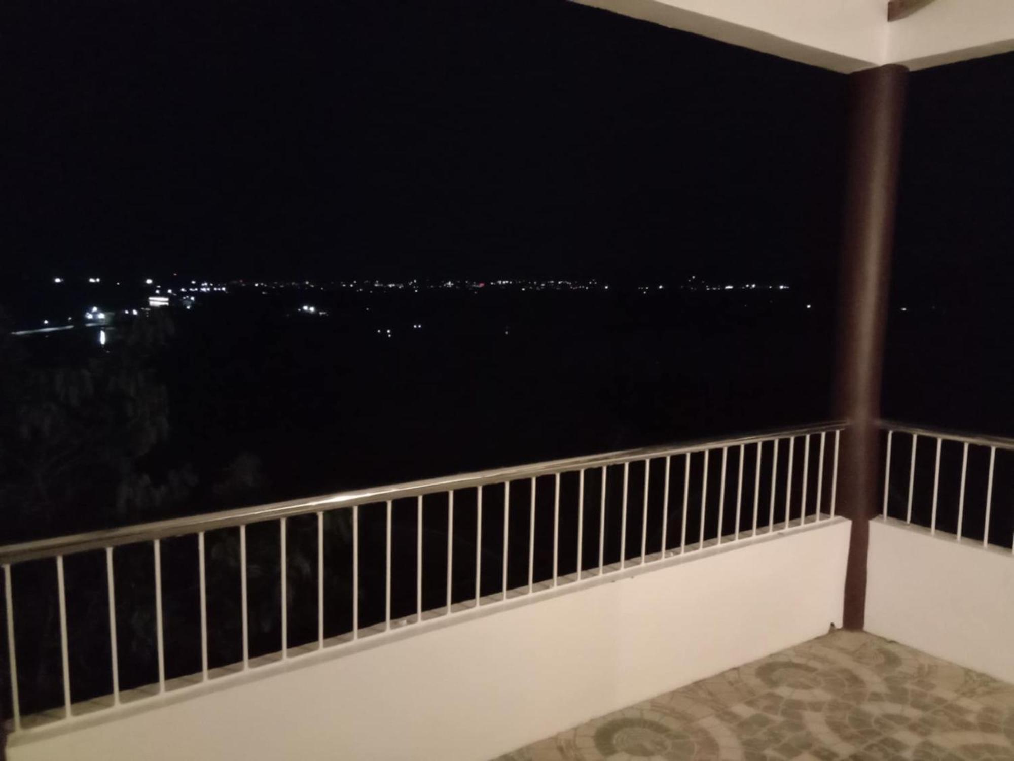 Jcv Rooms Суригао Экстерьер фото